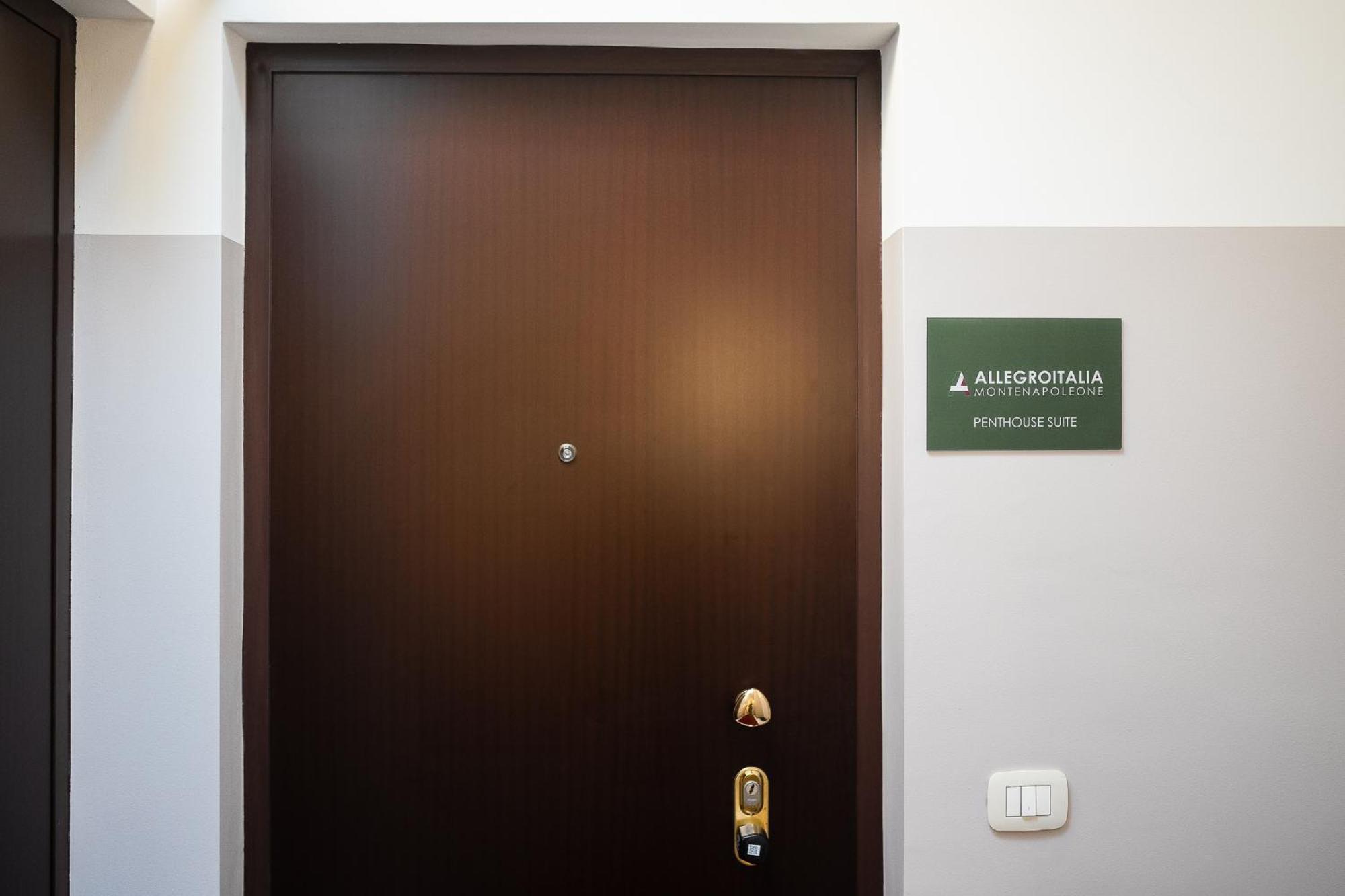Allegroitalia Penthouse Montenapoleone Milano Ngoại thất bức ảnh